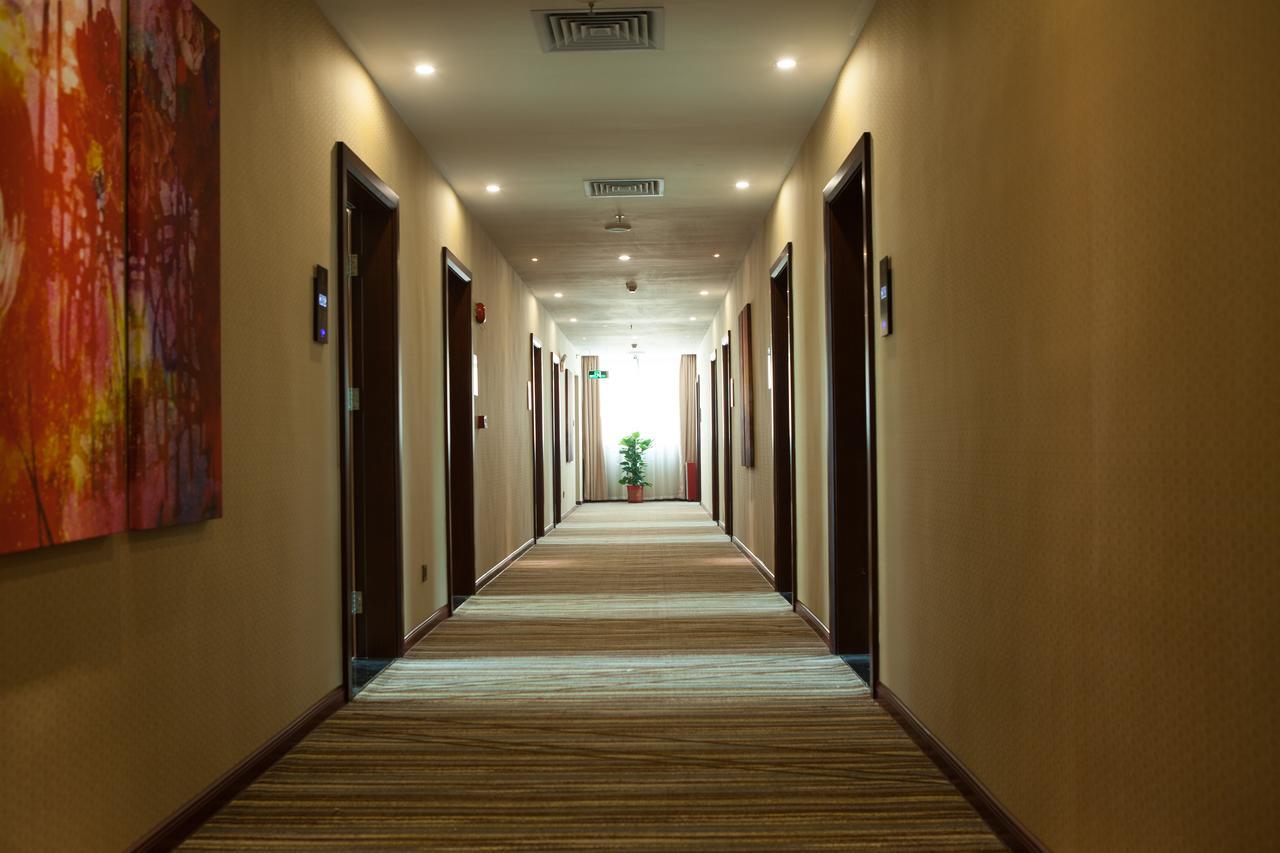 Guangzhou Wan Ao Hotel Plaza Limited Airport Express Hotel Екстер'єр фото